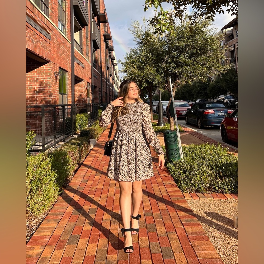 Meet your Posher, Karely